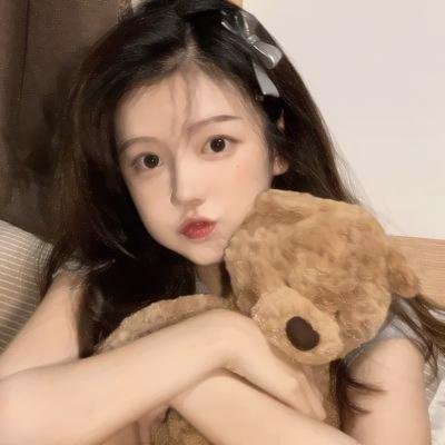 女孩们海报